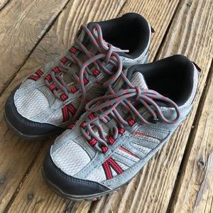 Big boys Columbia hiking shoes